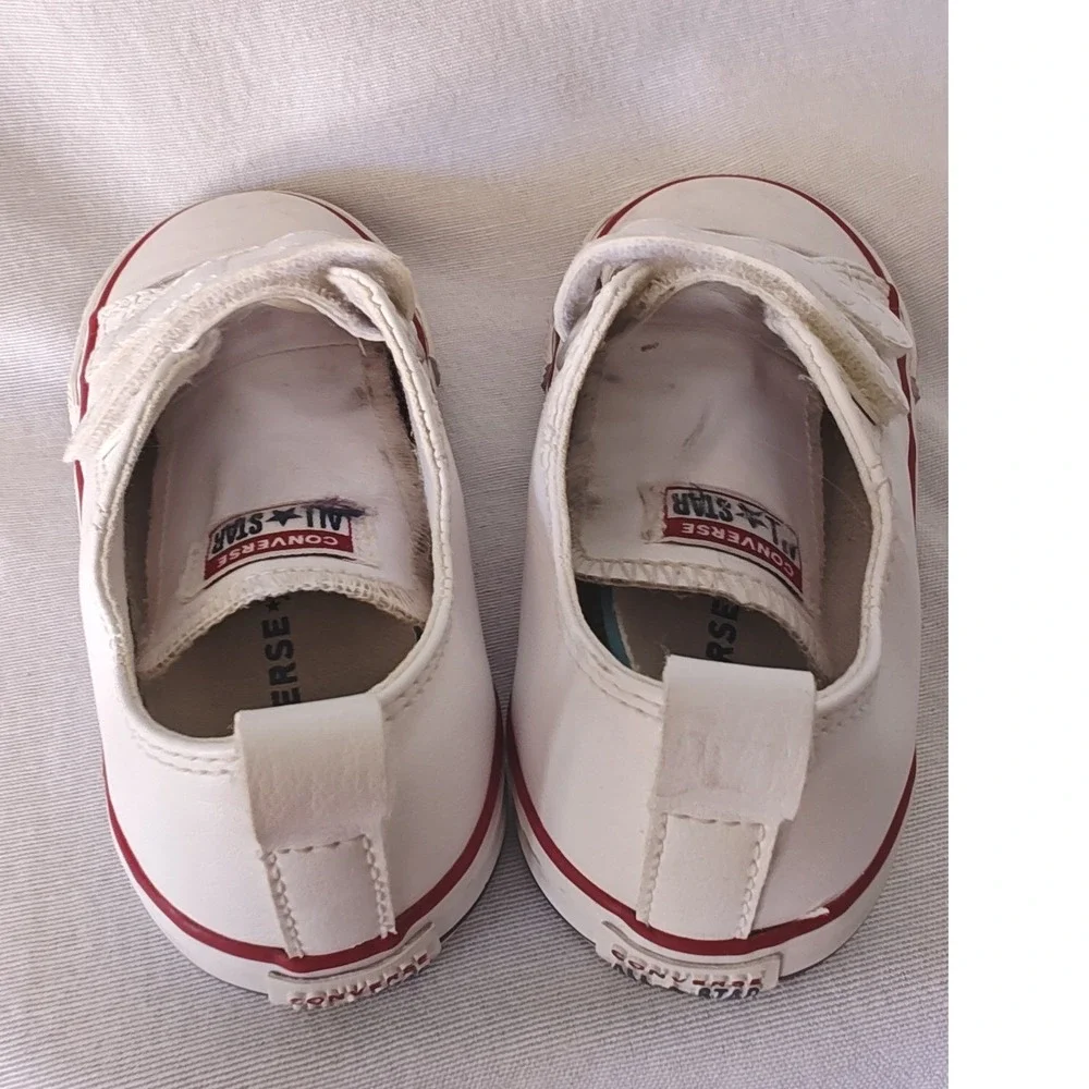 Converse Chuck Taylor All Star White Dual Strap Infant Sneakers Size 8 748653C